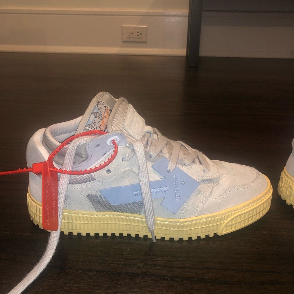 OFF-WHITE low top sneakers